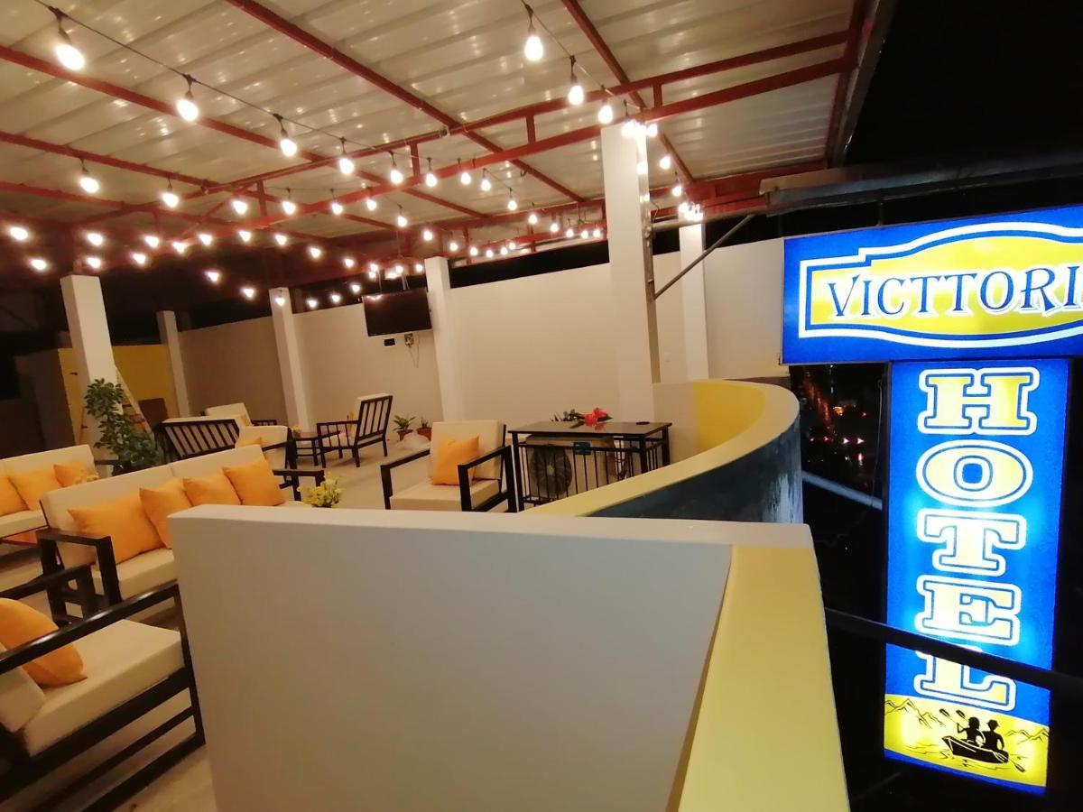 Victtorios Hotel Satipo エクステリア 写真