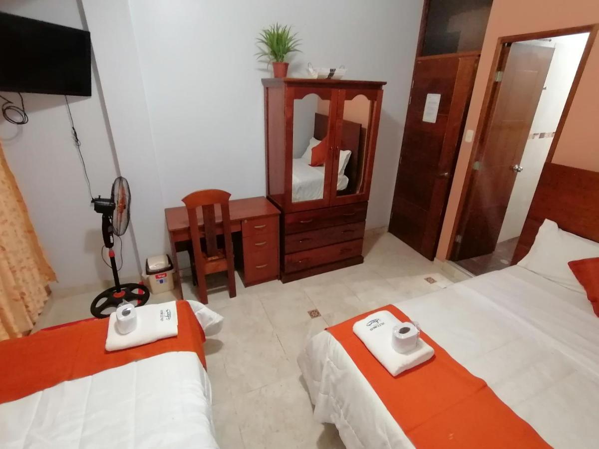 Victtorios Hotel Satipo エクステリア 写真